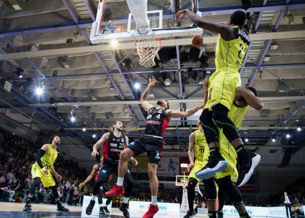 比赛中能够 比赛中能够