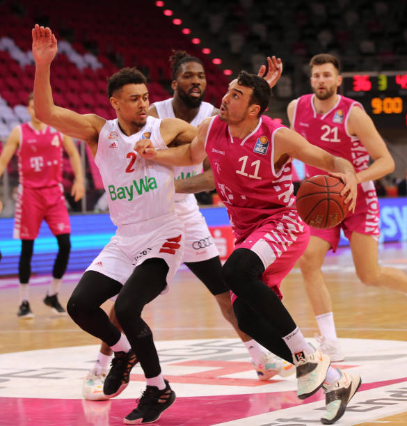 这也凸显了 这也凸显了