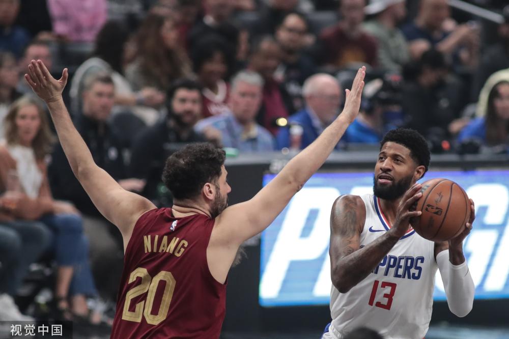 乓球队的主 乓球队的主